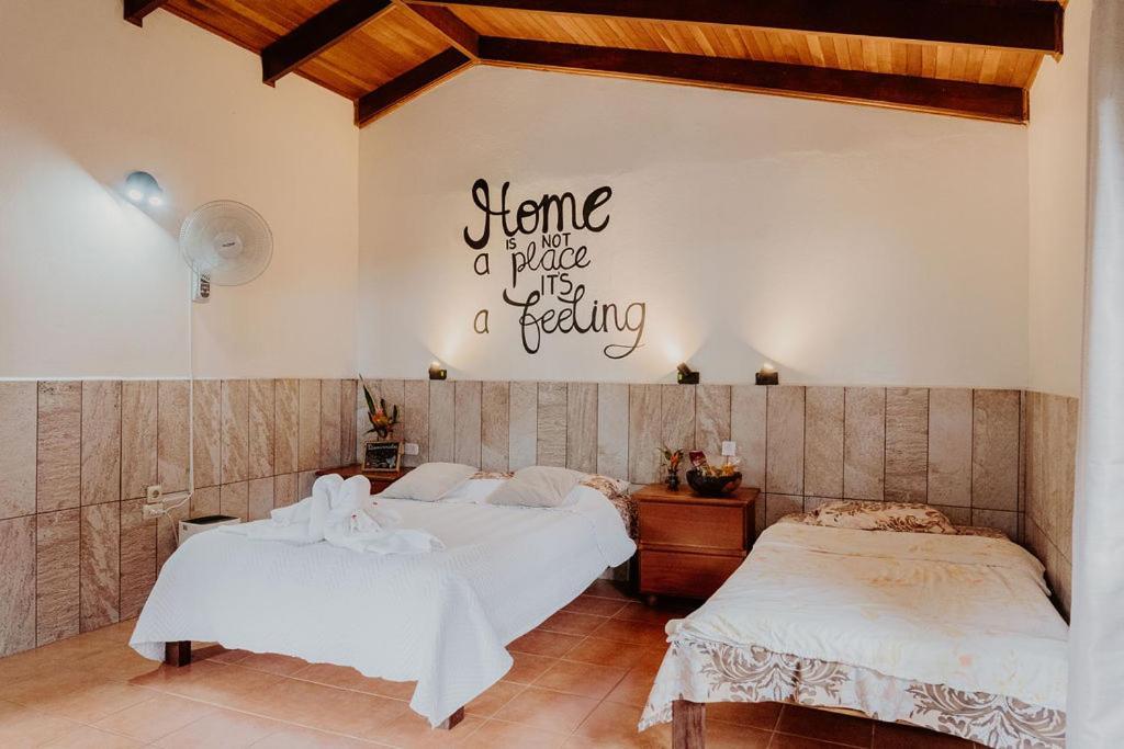 Tajo Alto Lodge Mirador - Great Swimming Pool - Kitchen - Bbq - Netflix מראה חיצוני תמונה